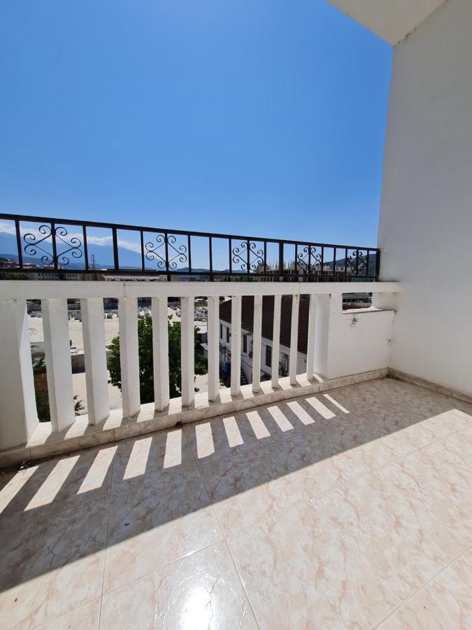 Daniel City Center Apartment Berat Exterior foto